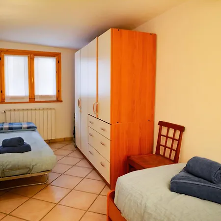 La Finestra Sul Fiume Apartment